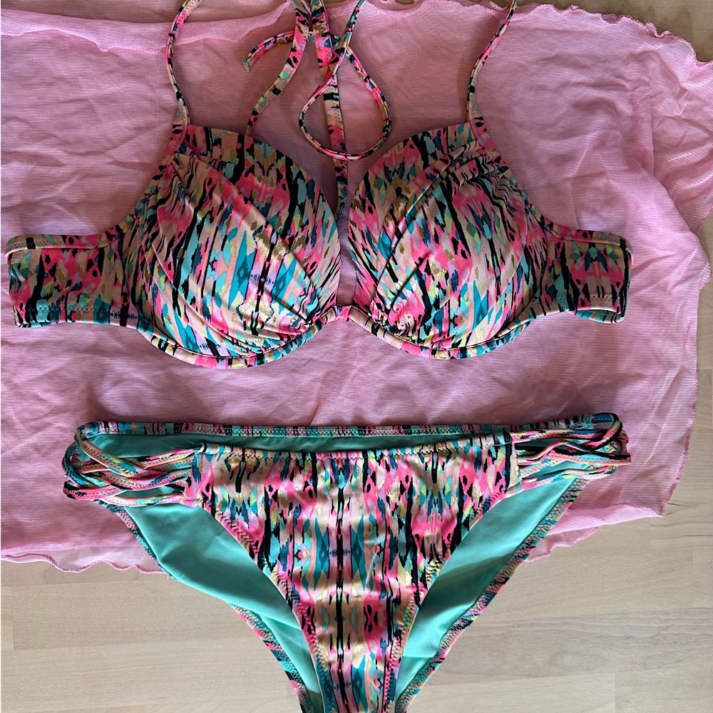 Medium colorful bikini Shad and Shore with pink wrap NWOT